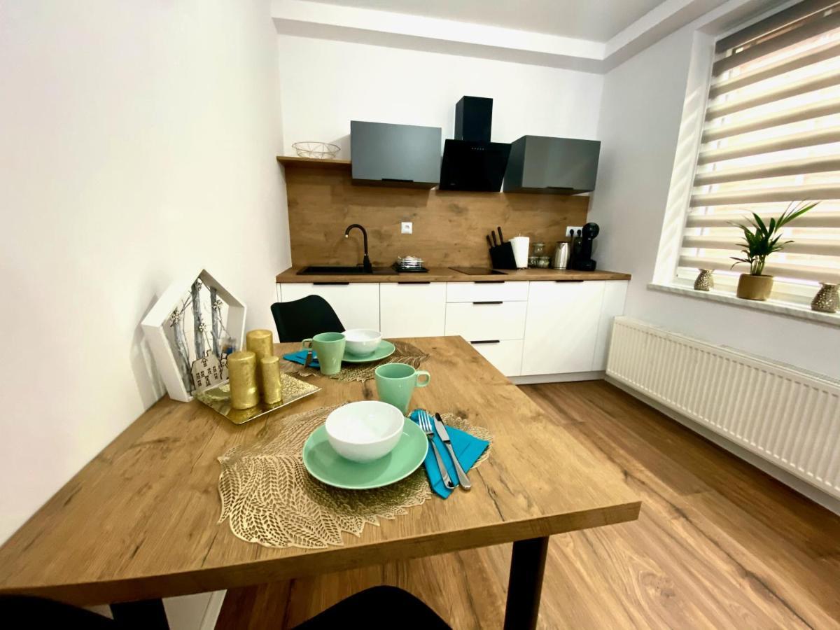 Apartamenty 3Kf Centrum Jelenia Gora Exterior photo